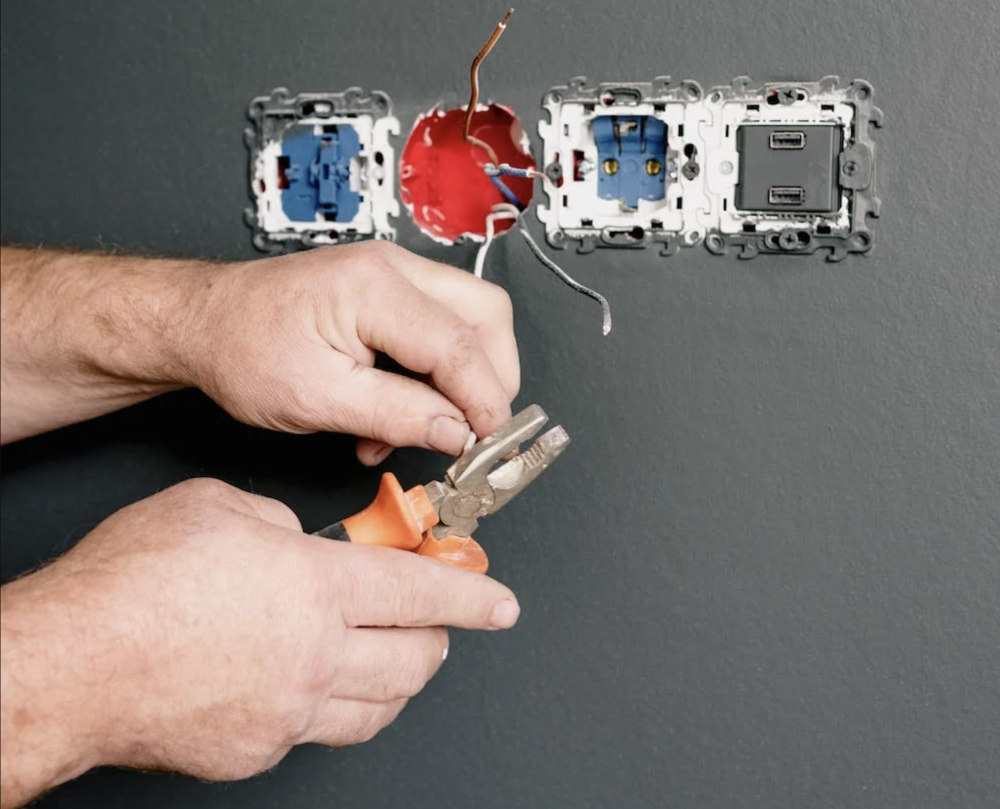 electrical contractors in London